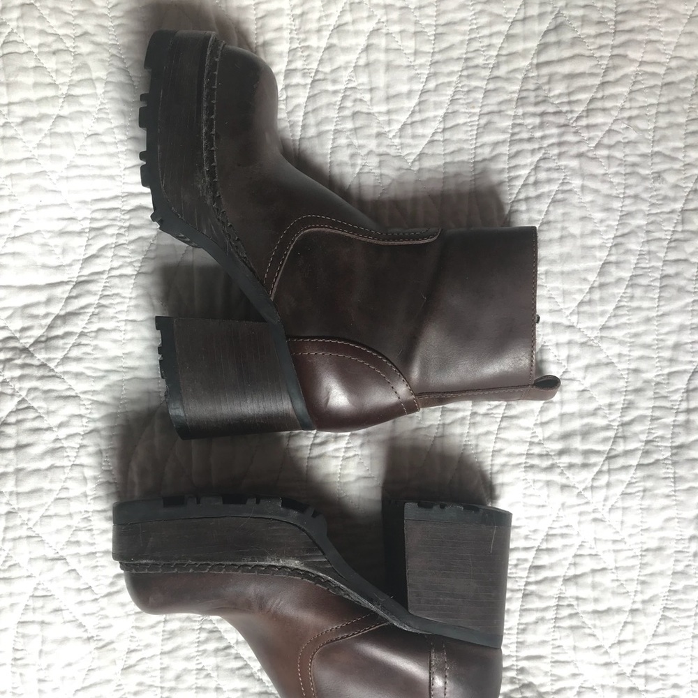 ⭐️ 90’s GRUNGE CHUNKY BOOTS  ⭐️